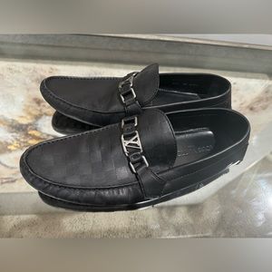 Louis Vuitton Mens Shoes Size 11 Black